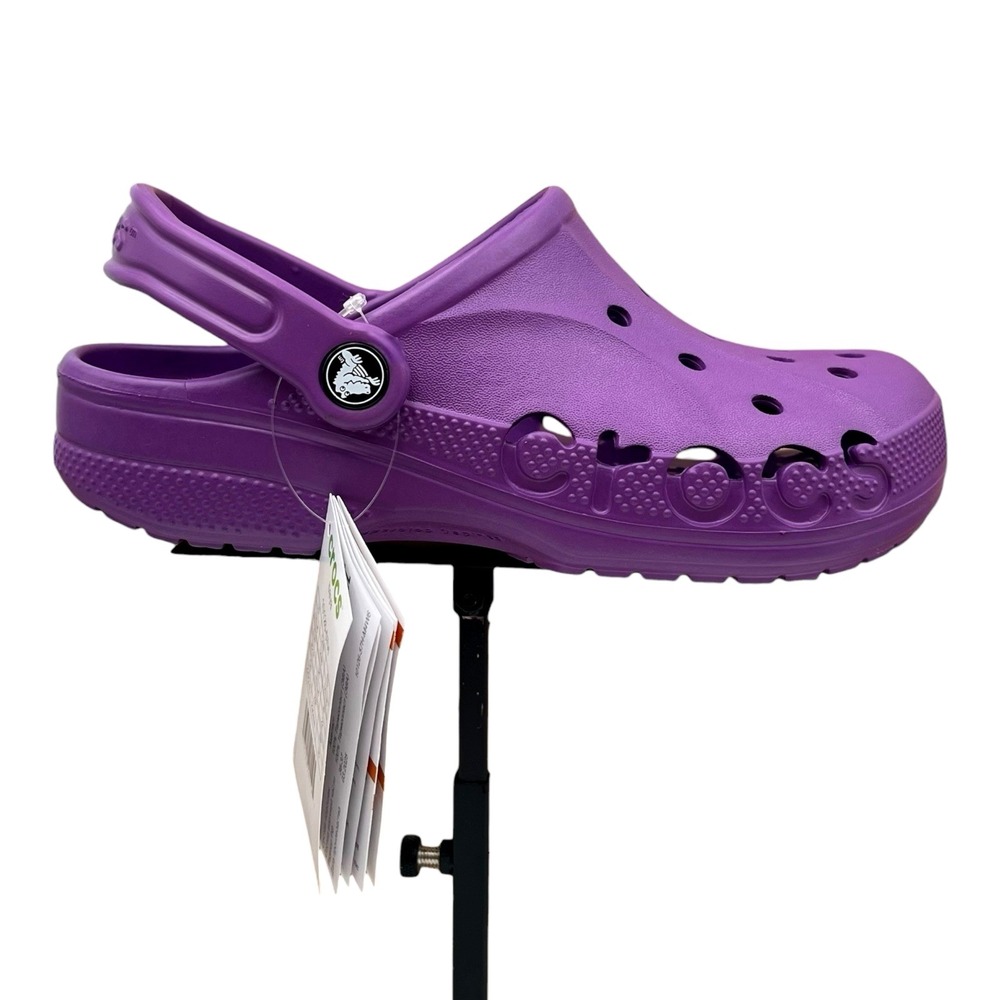 Crocs Baya Womens Slip-on Clogs Size 6 Purple Lightweight Water Friendly Sandals